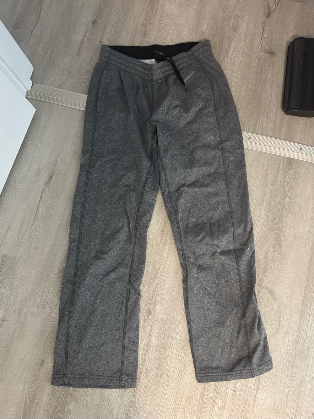 Nike Women's Gray Sweatpants